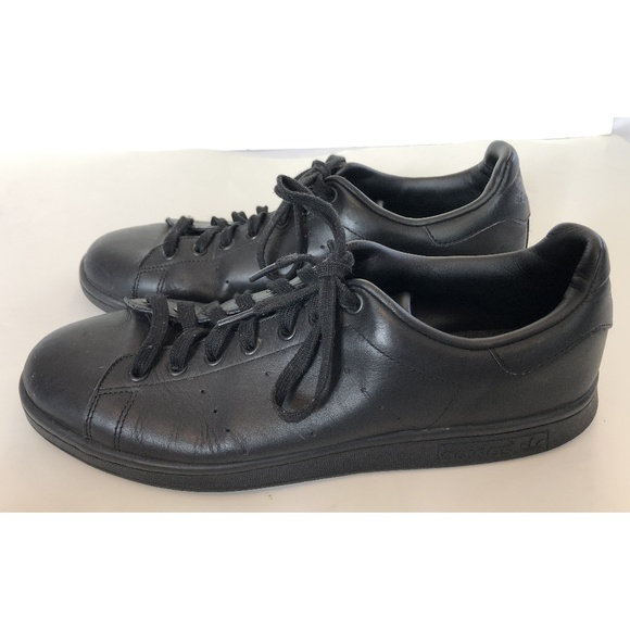 stan smith black scratch